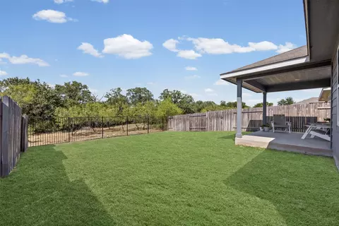 Exterior - 416 View Dr, Georgetown, TX 78628 photo 5 of 7