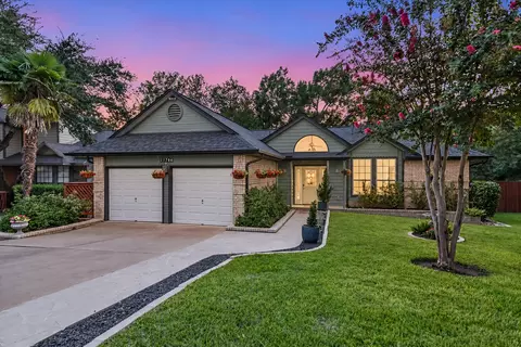 11704 Swearingen Dr, Austin, TX 78758