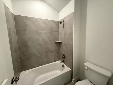 Bath - 13504 Barn Chime St, Elgin, TX 78621 photo 1 of 5