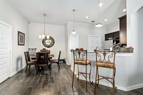 Dining - 334-338 Creekside Curve Curv, New Braunfels, TX 78130 photo 1 of 3