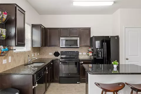 Kitchen - 400 Circle Way, Jarrell, TX 76537 photo 1 of 3