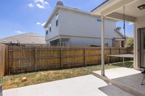 Exterior - 400 Circle Way, Jarrell, TX 76537 photo 3 of 5