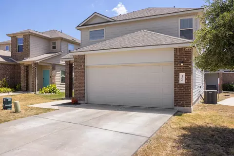 Exterior - 400 Circle Way, Jarrell, TX 76537 photo 2 of 5