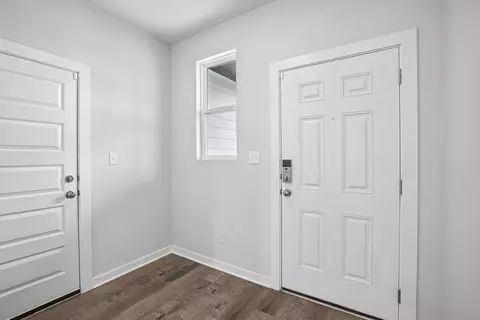 Entry Way - 103 Two Bits, Elgin, TX 78621 photo 3 of 3