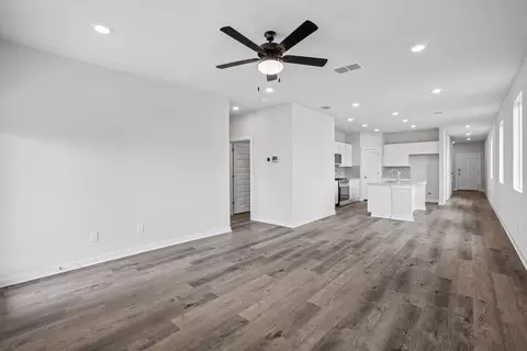 Living - 103 Two Bits, Elgin, TX 78621 photo 4 of 5