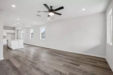 Living - 103 Two Bits, Elgin, TX 78621 photo 3 of 5