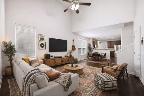 2101 Rivers Edge Way #32, Austin, TX 78741