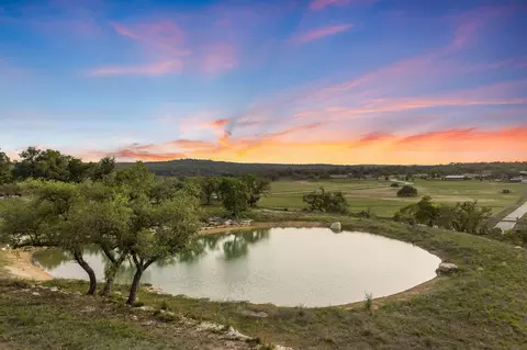 103-205 Mount Gainor Rd, Dripping Springs, TX 78620