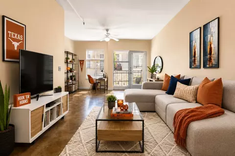 711 W 26th St #508, Austin, TX 78705