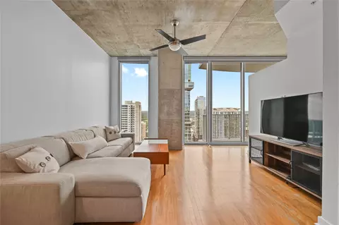 360 Nueces St #2706, Austin, TX 78701