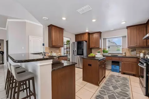 Kitchen - 343 E Jackson St, Bartlett, TX 76511 photo 2 of 3