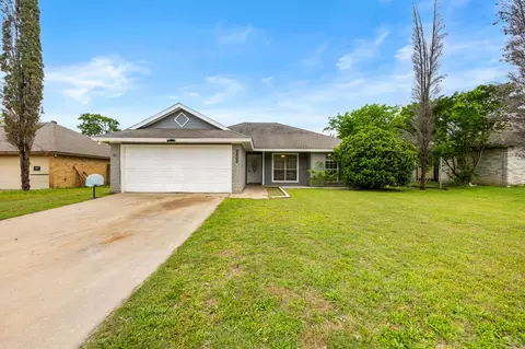 2502 Coach Dr, Killeen, TX 76543