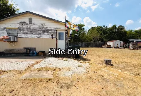 607 E 19th St, Georgetown, TX 78626 photo 4