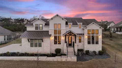 302 Lodestone Ln, Austin, TX 78738