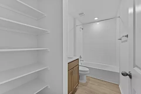 Bath - 1817 Dandy Brush Dr, Leander, TX 78641 photo 1 of 3