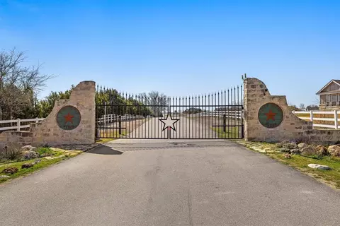 145 Twin Creekview Ln, Georgetown, TX 78626