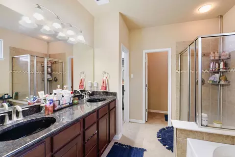 Bath - 581 Middle Crk, Buda, TX 78610 photo 1 of 3