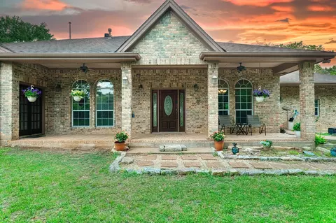 430 Indian Hills Trl, Kyle, TX 78640