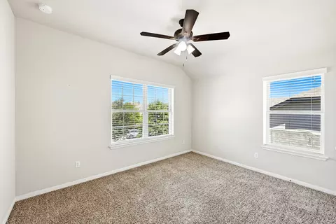 Bedroom - 1217 Daylily Loop, Georgetown, TX 78626 photo 4 of 4