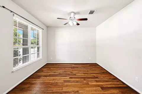 Living - 1217 Daylily Loop, Georgetown, TX 78626 photo 6 of 7