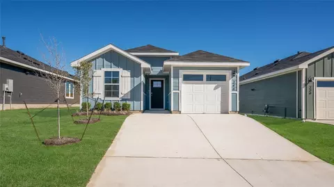 121 Celosia Loop, Uhland, TX 78640