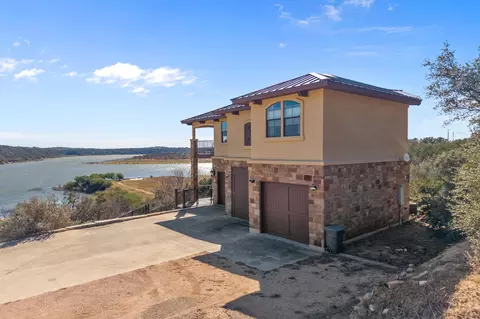 1690 Hickory Creek Rd, Marble Falls, TX 78654