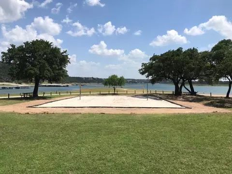 5606 Clubhouse Dr, Lago Vista, TX 78645