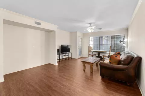 501 W 26th St #113, Austin, TX 78705