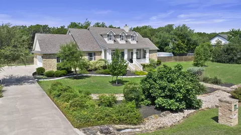 520 Goodnight Trl, Dripping Springs, TX 78620