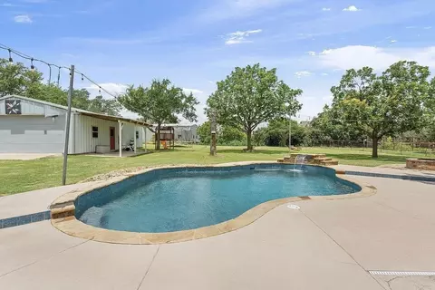 110 Sunset Rd, Georgetown, TX 78633