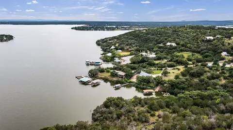 325 Eagle Rest Ln, Burnet, TX 78611