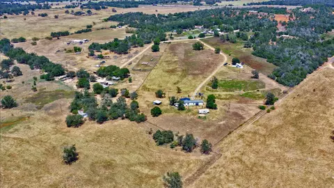 599 County Rd 475 Rd, Luling, TX 78648 photo 29