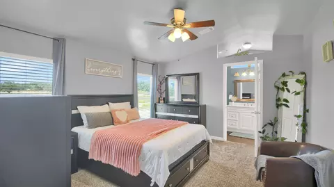 599 County Rd 475 Rd, Luling, TX 78648 photo 11