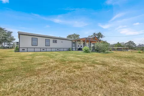 599 County Rd 475 Rd, Luling, TX 78648 photo 2