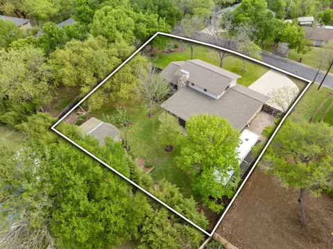 View/Area - 320 Ridgecrest Rd, Georgetown, TX 78628 photo 2 of 7