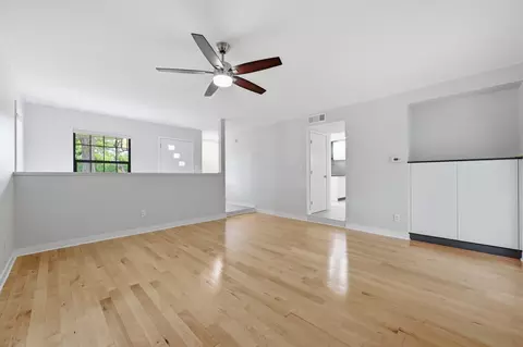 Living - 320 Ridgecrest Rd, Georgetown, TX 78628 photo 2 of 2