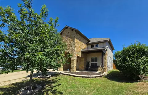 Exterior - 129 Diamondback Cv, Buda, TX 78610 photo 2 of 7