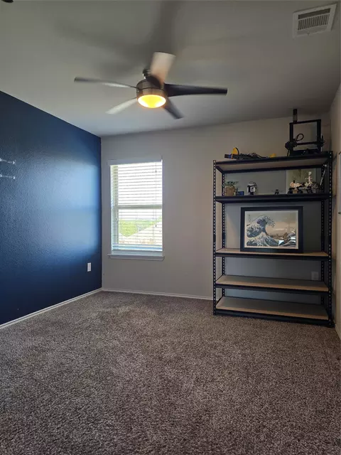 Bedroom - 129 Diamondback Cv, Buda, TX 78610 photo 5 of 5
