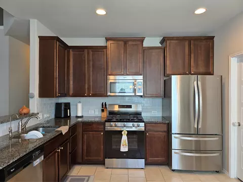 Kitchen - 129 Diamondback Cv, Buda, TX 78610 photo 1 of 4