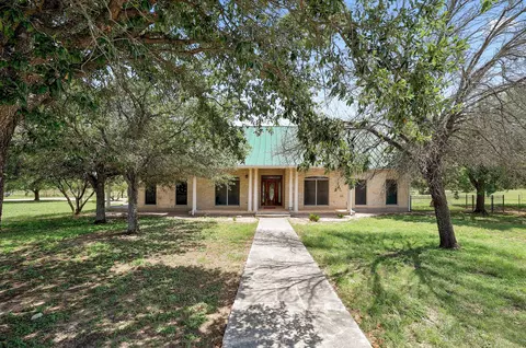 3900 Shell Rd, Georgetown, TX 78628 photo 4