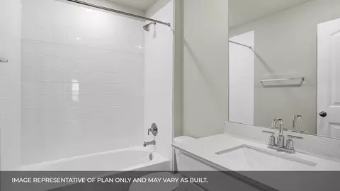 Bath - 212 Gilmer Ln, Buda, TX 78610 photo 2 of 4