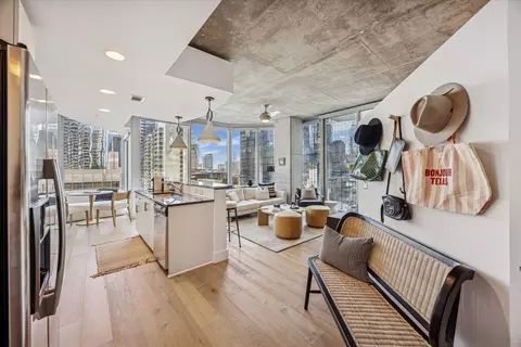 360 Nueces St #1001, Austin, TX 78701