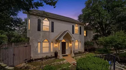 9402 Bluegrass Dr, Austin, TX 78759