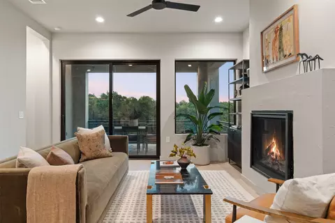 9803 Ribelin Ranch Ct #6, Austin, TX 78750