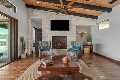 421 Rolling Hills Rd, Blanco, TX 78606 photo 9