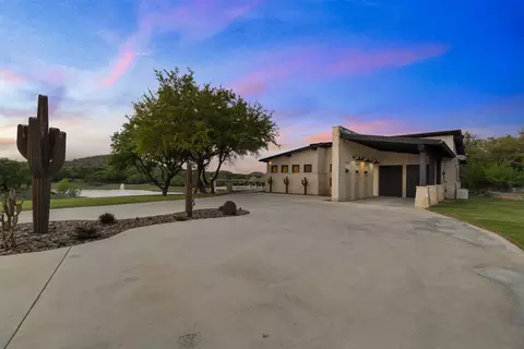 421 Rolling Hills Rd, Blanco, TX 78606 photo 3