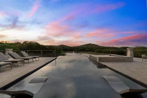 421 Rolling Hills Rd, Blanco, TX 78606 photo 5