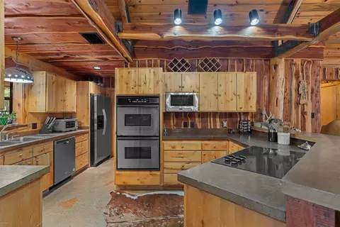 421 Rolling Hills Rd, Blanco, TX 78606 photo 23