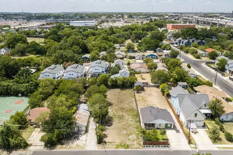 7512 Providence Ave, Austin, TX 78752
