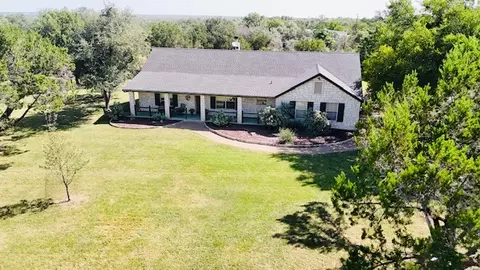 125 Kyle Ln, Georgetown, TX 78633
